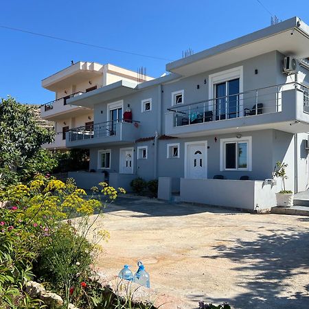 Eri Rooms Sarandë Buitenkant foto