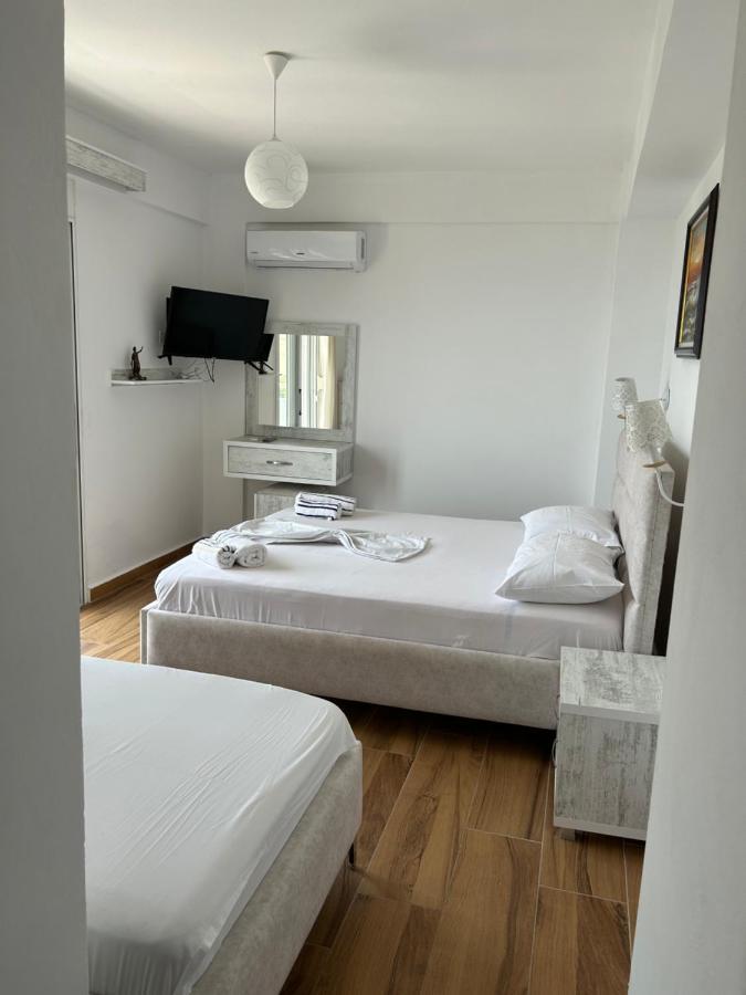 Eri Rooms Sarandë Buitenkant foto