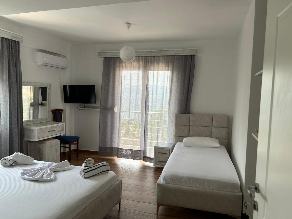 Eri Rooms Sarandë Buitenkant foto
