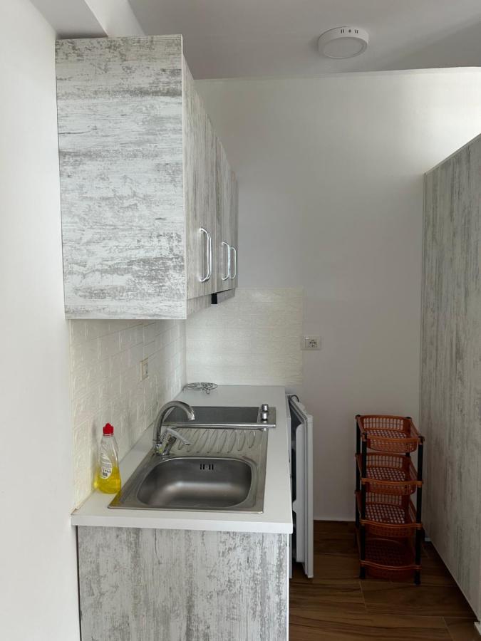 Eri Rooms Sarandë Buitenkant foto