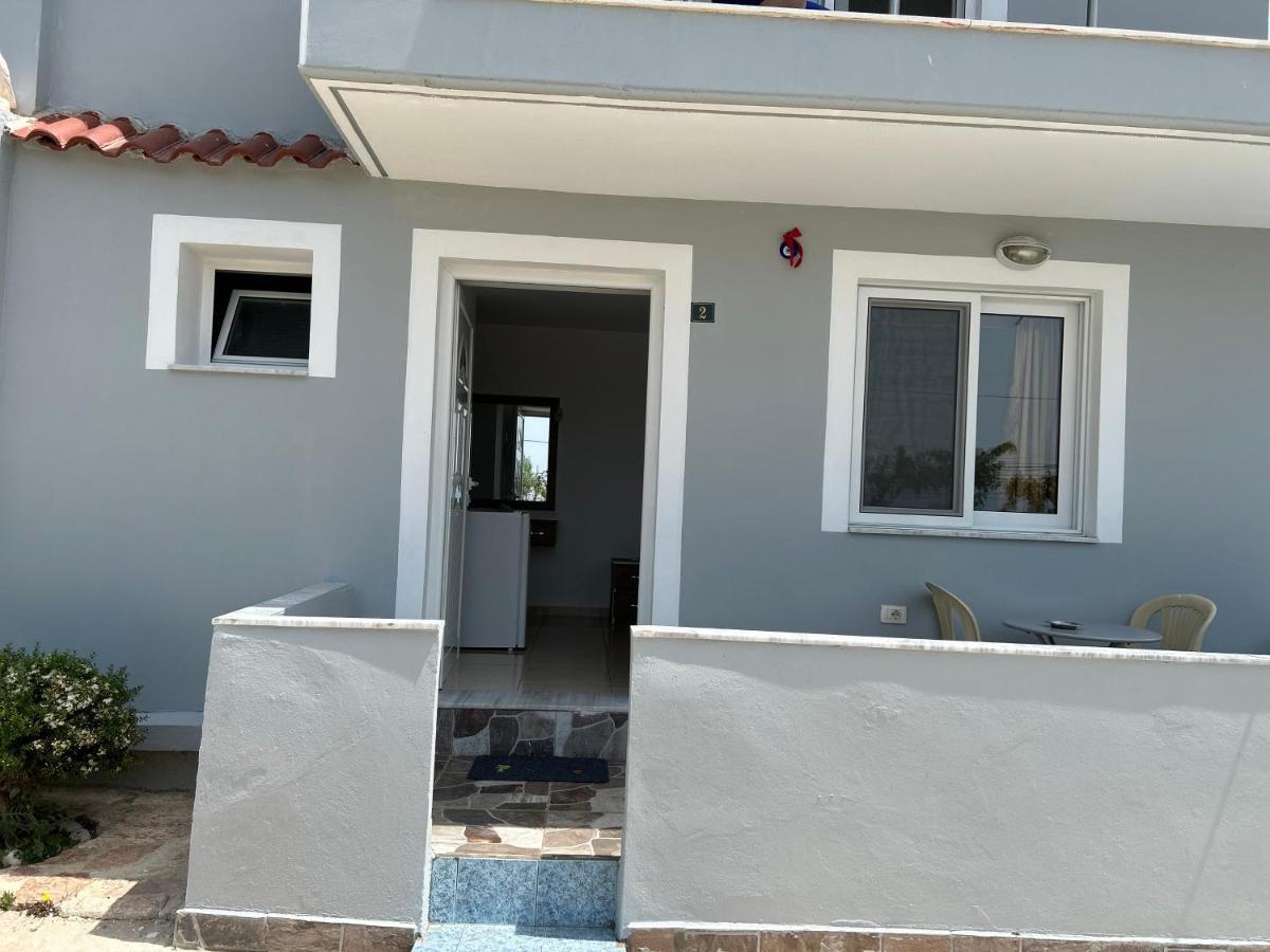 Eri Rooms Sarandë Buitenkant foto