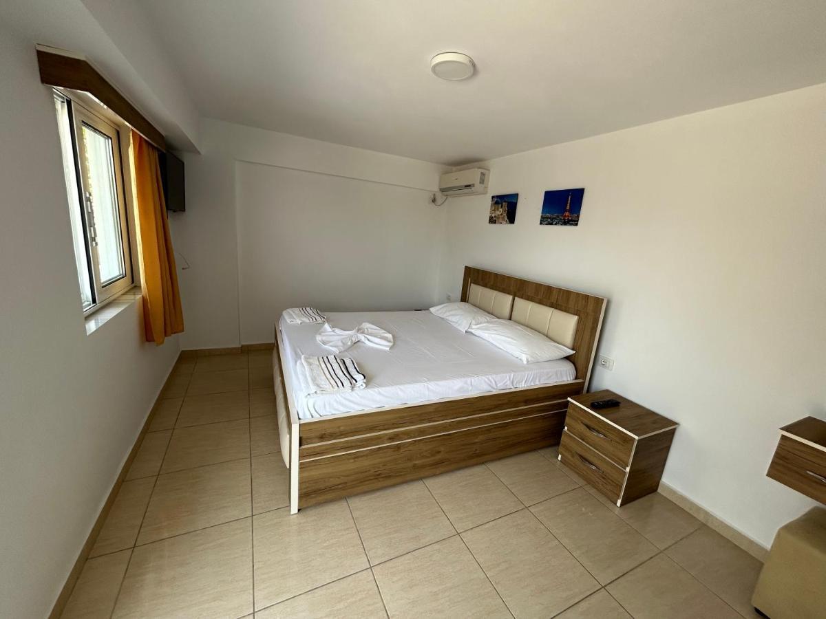 Eri Rooms Sarandë Buitenkant foto