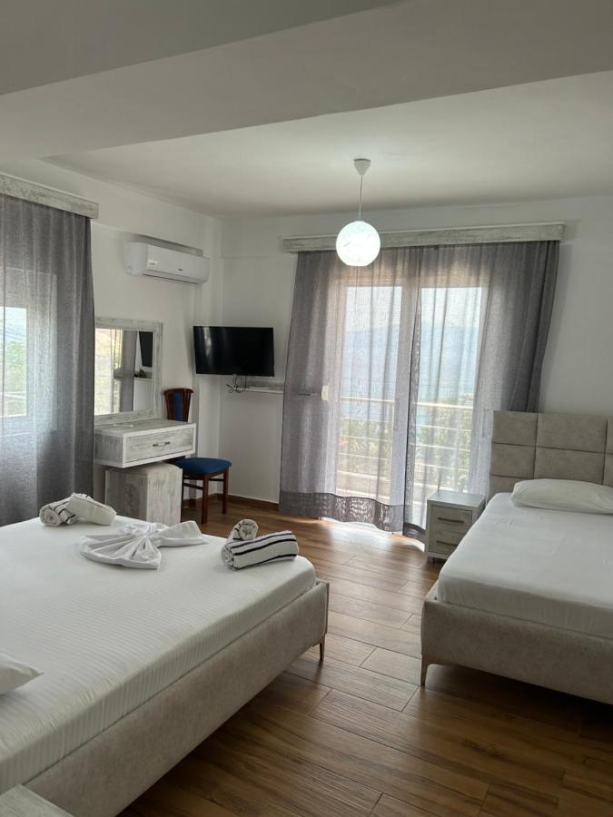 Eri Rooms Sarandë Buitenkant foto