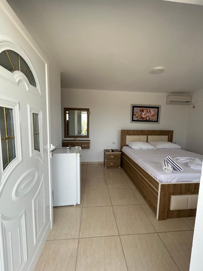Eri Rooms Sarandë Buitenkant foto