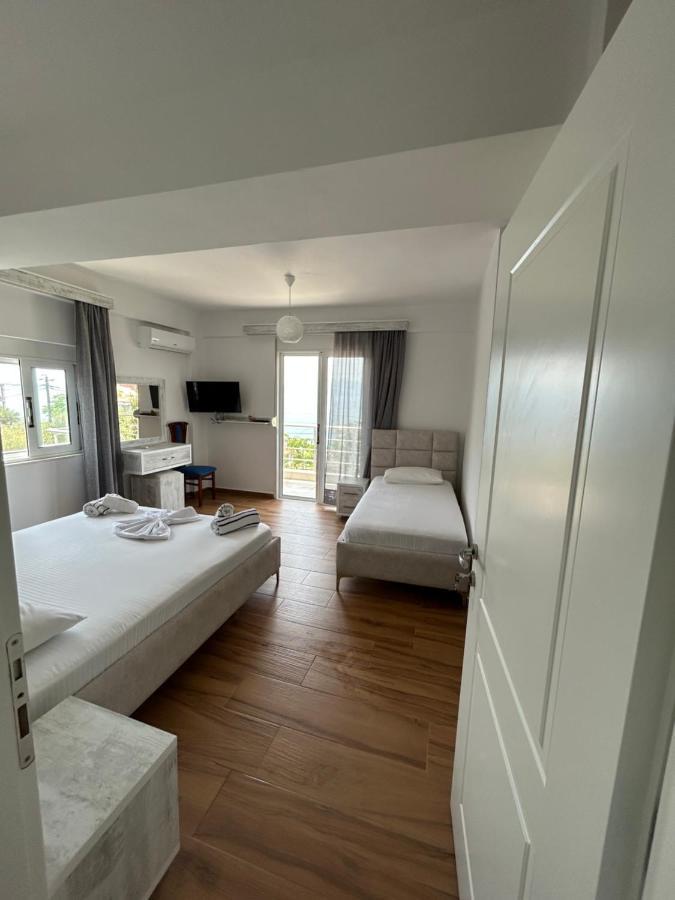 Eri Rooms Sarandë Buitenkant foto