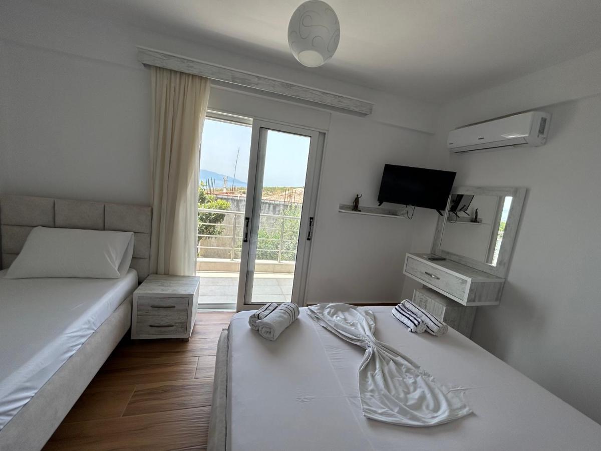 Eri Rooms Sarandë Buitenkant foto