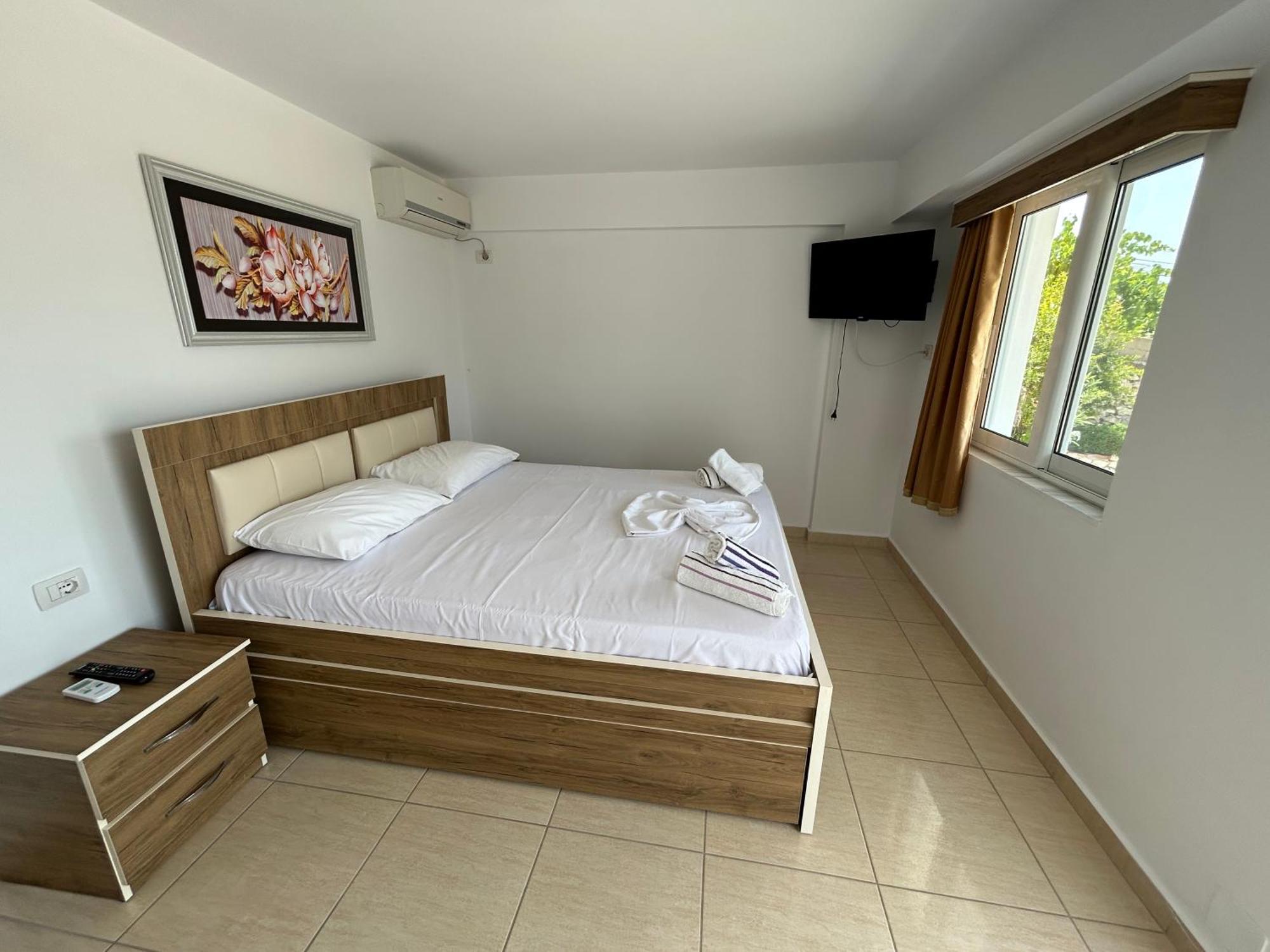 Eri Rooms Sarandë Buitenkant foto