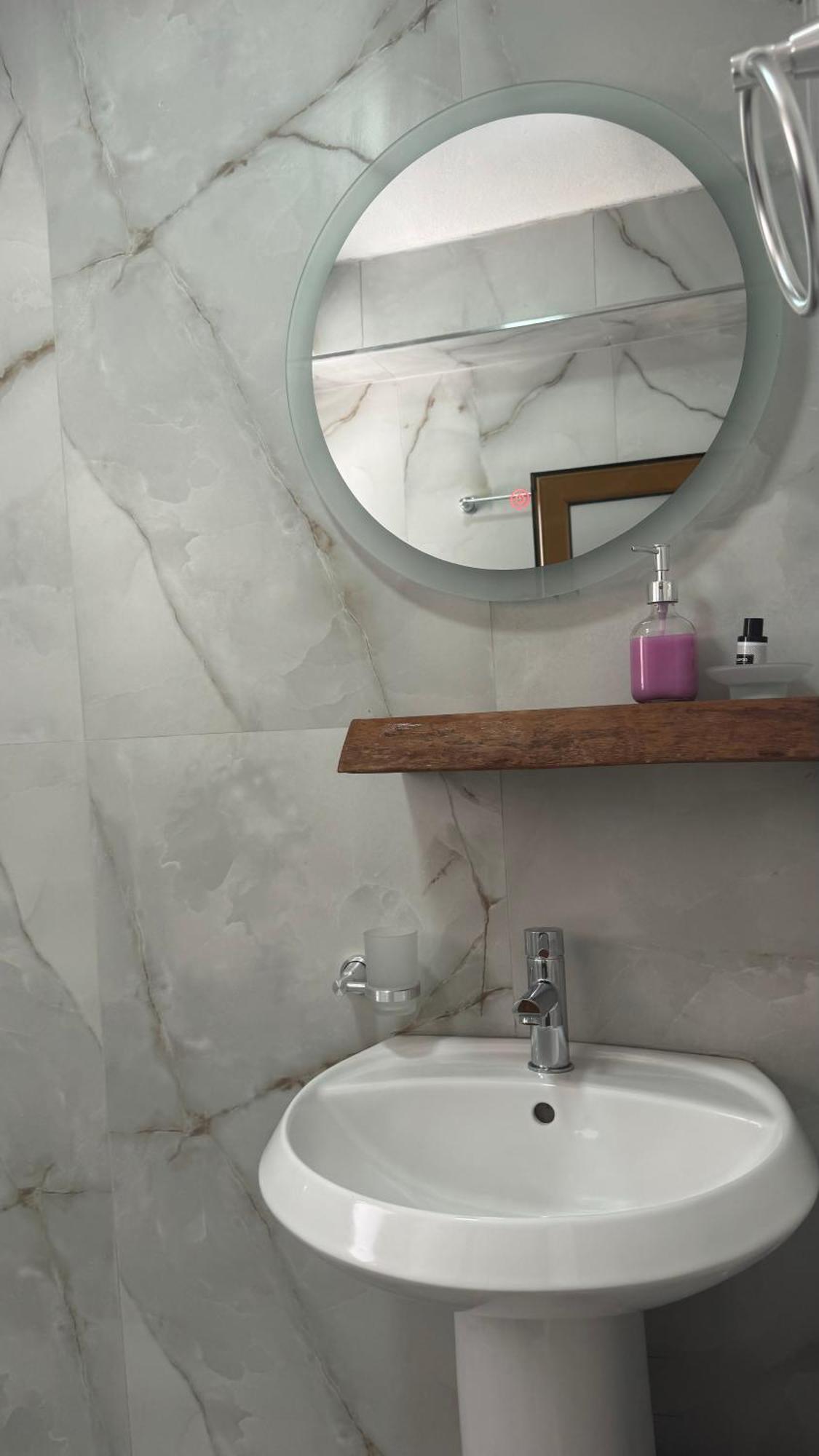 Eri Rooms Sarandë Buitenkant foto